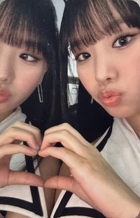 Lose Yourself ny 簽售卡 對鏡比心 ver.