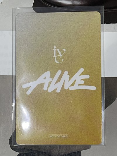 🤍ALIVE塔店特典卡（Liz，可單收