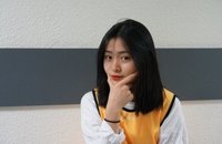 Yu
