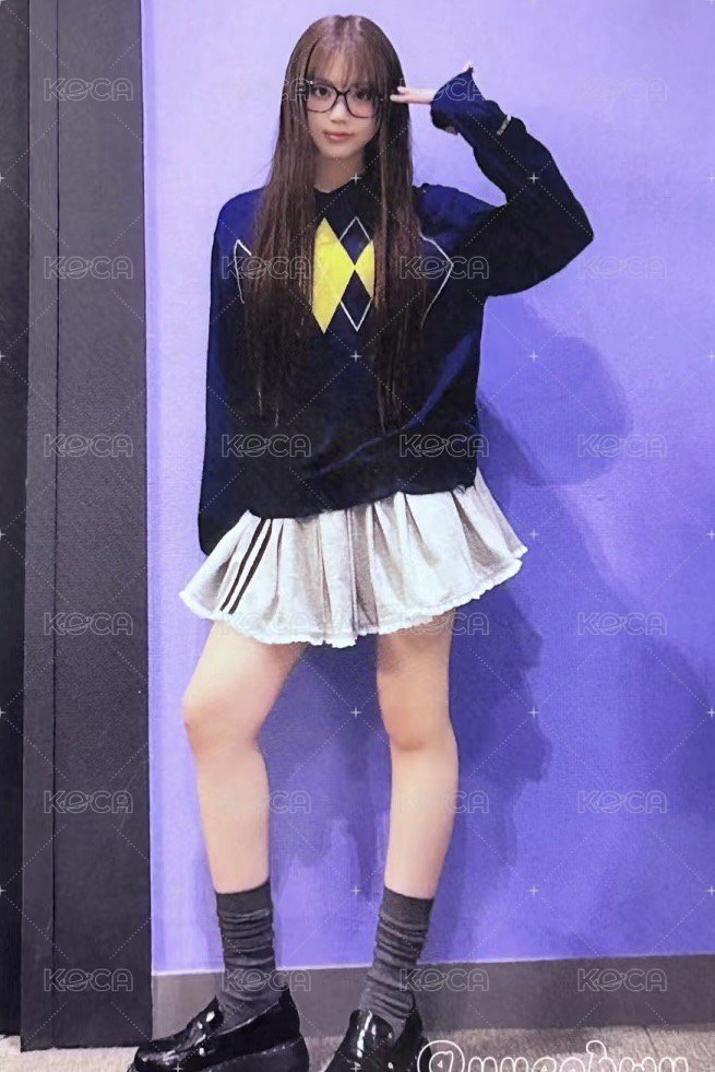 FORWARD ms 11.0 簽售卡 煩惱姿勢 正面