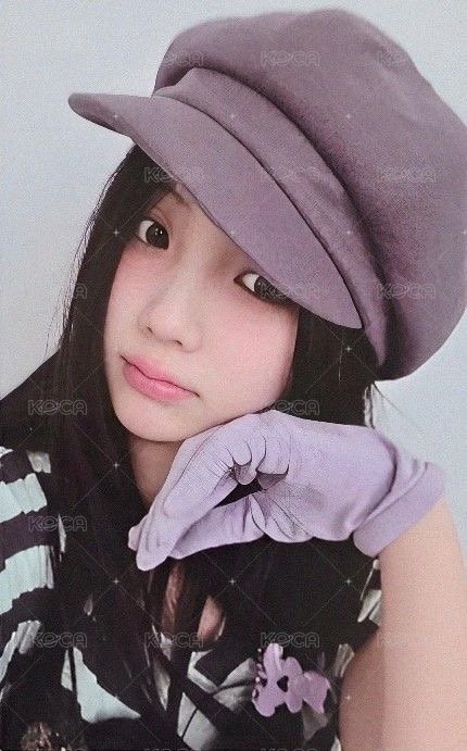 bomb wvs 特典卡 預售 B ver. 正面