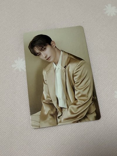 Right Here卡包隨機卡