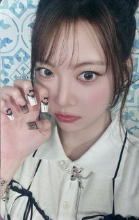 DIFFERENT hmv 幸運卡 