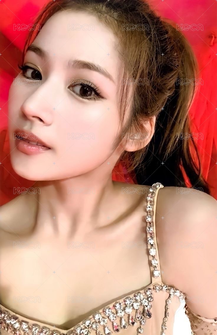 Eyes Wide Open 專輯卡  正面