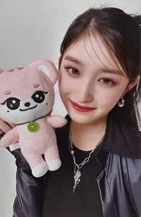 MINIVE PARK 快閃店 周邊卡 02 娃卡