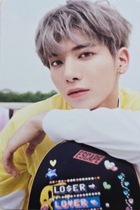 FOE yzy 1.0 簽售卡 