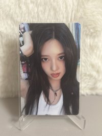 日專撐頭吐舌秋