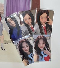 THIS IS FOR 子瑜專卡