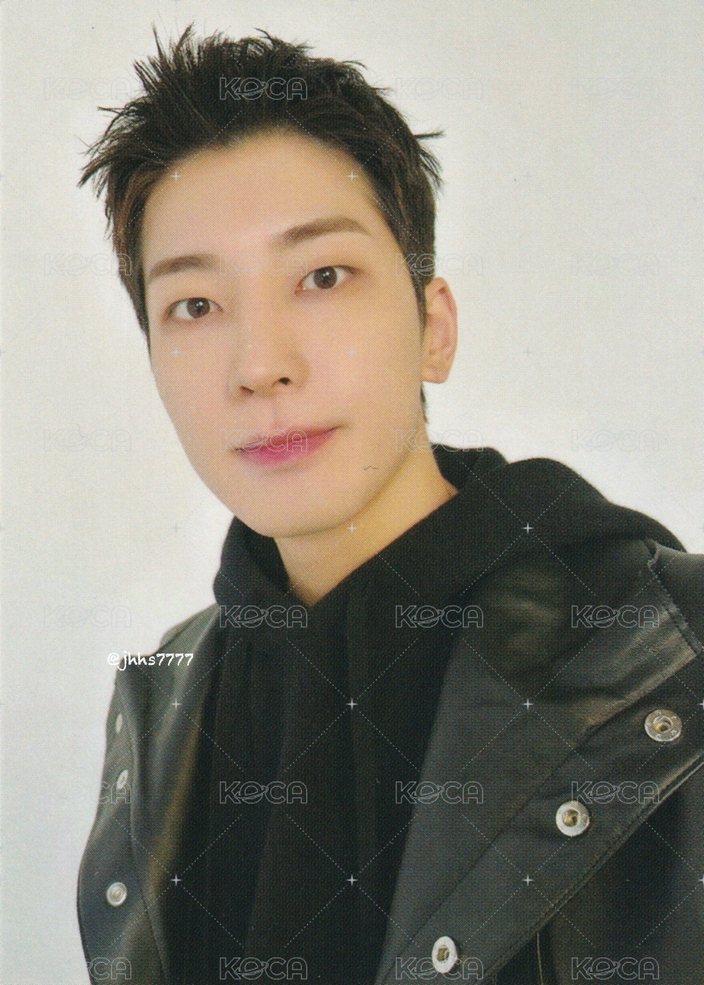 FOLLOW 隨機卡 ｜日巡卡包 正面