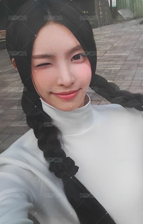 SUPER REAL ME 專輯卡 REAL ME A ver. 正面