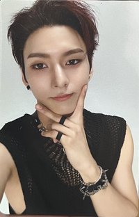 LIVE and FALL 線下 滿額卡 