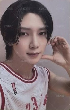 MIGHTEEZ 隨機卡  正面