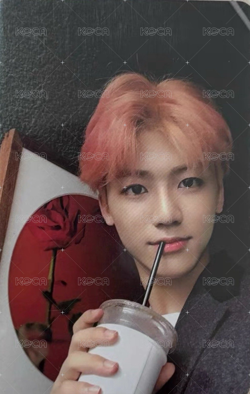 We Go Up 專輯卡  正面