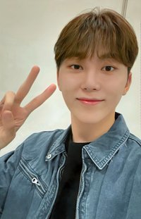 MINI10 yzy D 簽售卡 