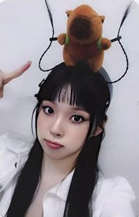 STICK OUT sw 線上 4.0 簽售卡 頭上有什麼