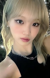 EASY yzy 2.0 簽售卡 