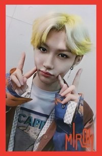 Clé 1 : MIROH 專輯卡 紅 ver.