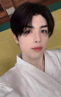 月狼 yzy 2.0 簽售卡 