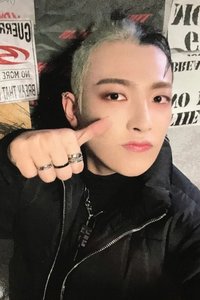 MOVEMENT 專輯卡 A ver. Limited