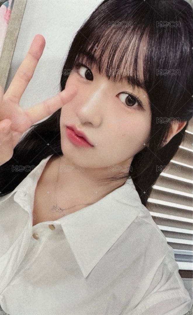 SHOW WHAT I HAVE 隨機卡 SWIH  俞真 正面