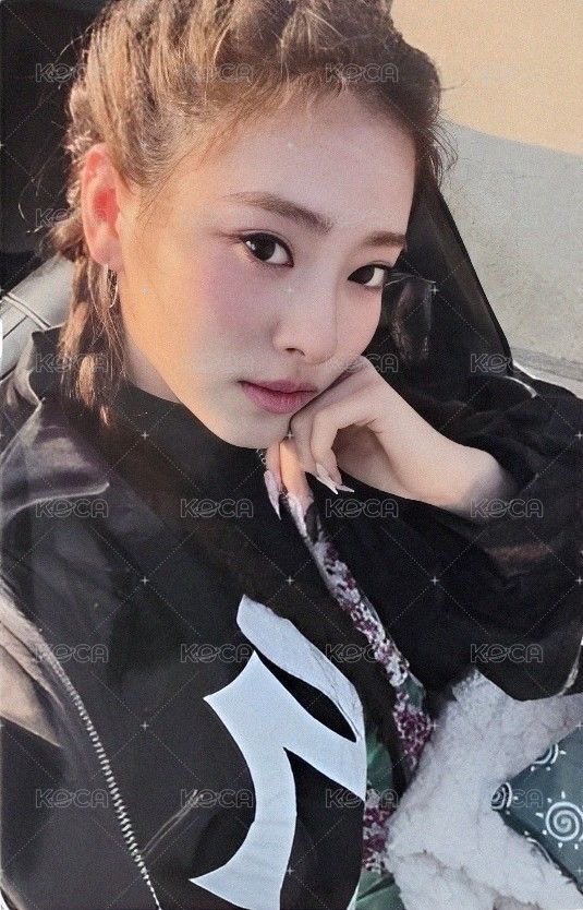 mini 1 yg 2.0 簽售卡  正面