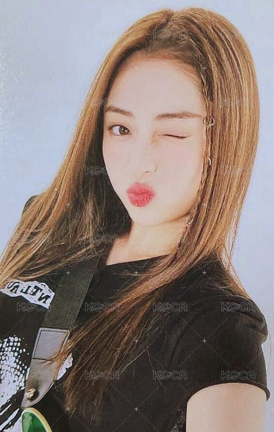 ON-OFF 22-23 周邊卡  正面