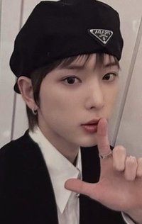 NOW yzy 4.0 簽售卡 中文卡背