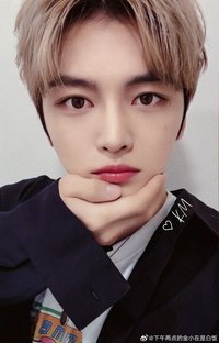 Beauty in Chaos mk 幸運卡 