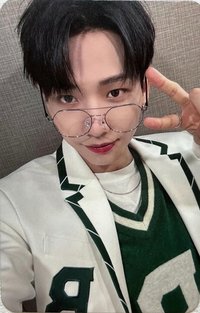 WHO! dmm 1.0 簽售卡 3