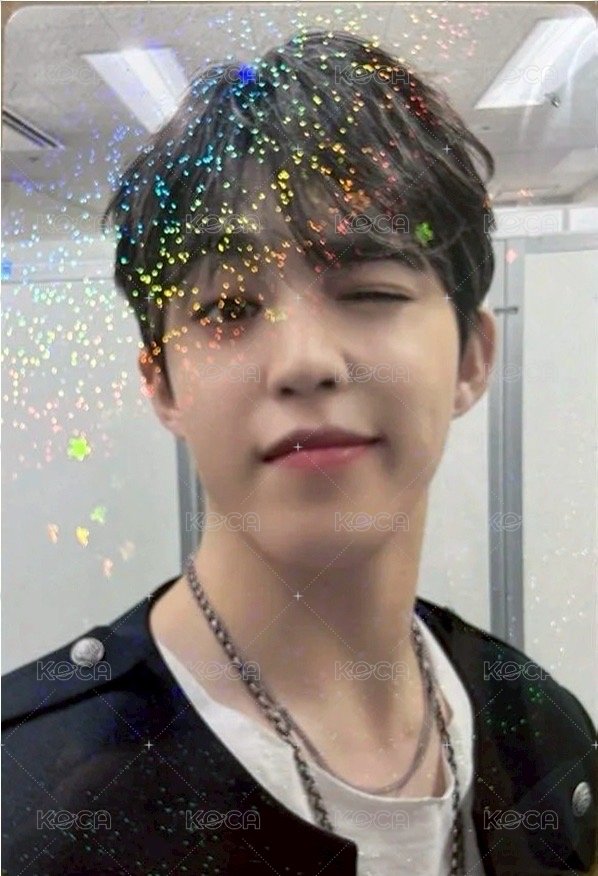 25‘FM｜HOLIDAY 會員禮卡 續會卡 正面