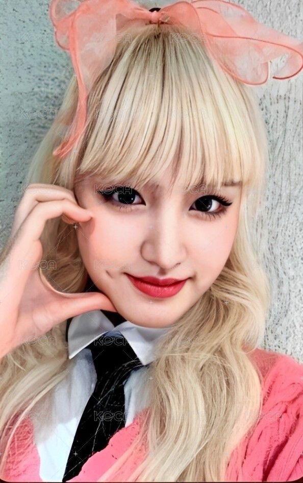 ELEVEN wd 3.0 簽售卡 蝴蝶結栗 正面