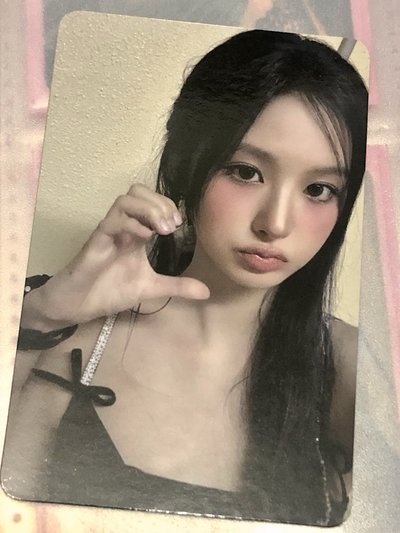 nmixx 所有專輯的專卡