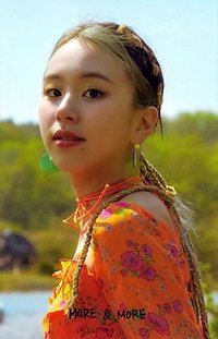 MORE & MORE 專輯卡 TWICE 彩瑛 more&more專卡