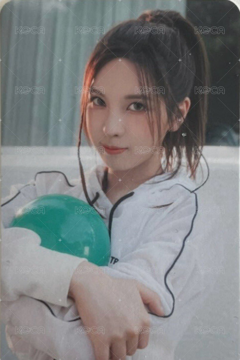 MIXX UNIVERSITY 隨機卡  正面