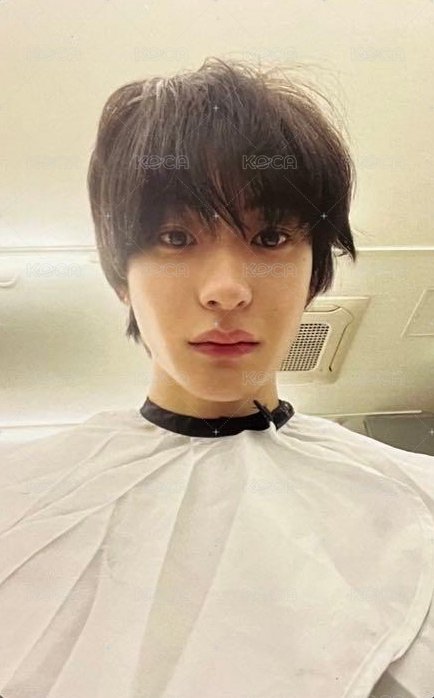 Get A Guitar 專輯卡 Realize版 正面