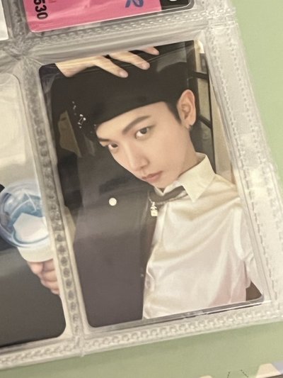 明宰炫（生日卡.黑框眼鏡wvs最後出）