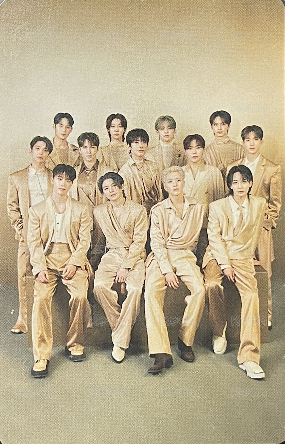 RIGHT HERE 隨機卡 ｜卡包 正面