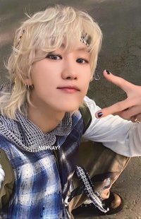 MINI11 yzy A ver. 簽售卡 