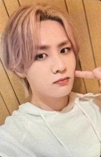 PHANTOM yzy 線上 簽售卡 