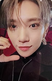 精選專 yzy a 簽售卡 