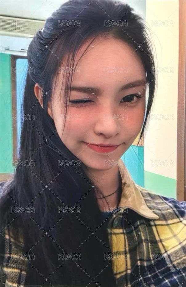 SUPER REAL ME bdm 簽售卡  正面