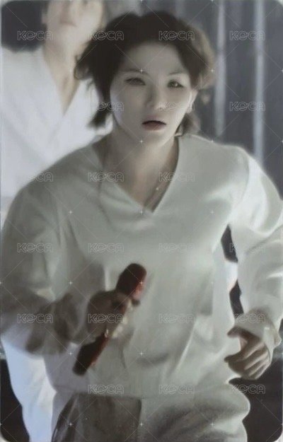 FOLLOW FELLOW 隨機卡  正面