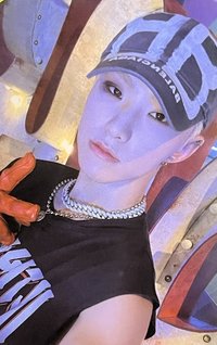 正四 yzy C 簽售卡 