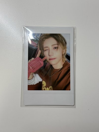 Knock on 日安周邊拍立得