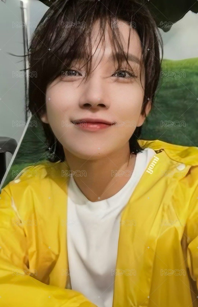 MINI11 專輯卡 ｜CARAT ver. 正面