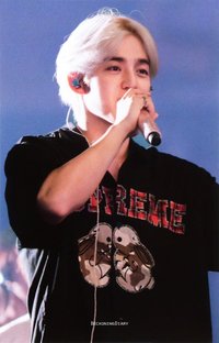 FOLLOW FELLOW 隨機卡 展會｜卡包