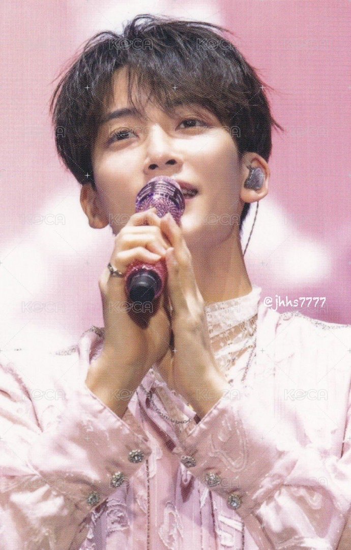 22‘FM｜HANABI 演唱會 DVD / CD 卡 DVD ver. 正面