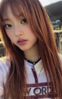 OMG 專輯卡 Haerin ver.