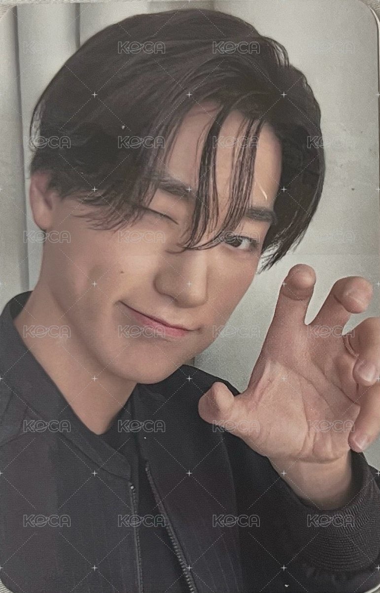 IN YOUR FANTASY 滿額卡  正面