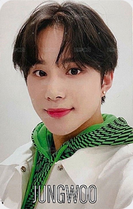 LOVEHOLIC 專輯卡 C ver 正面